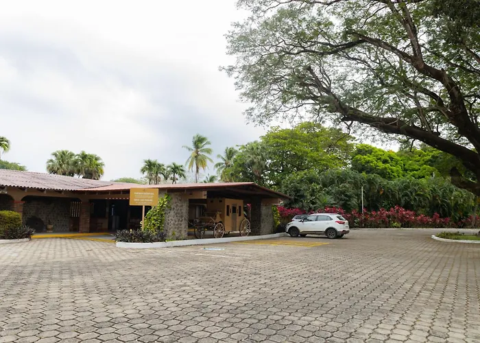 Hotel Espuelas, Bar & Restaurant Liberia
