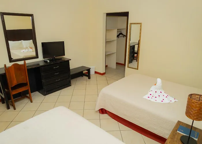 Hotel Espuelas, Bar & Restaurant Liberia