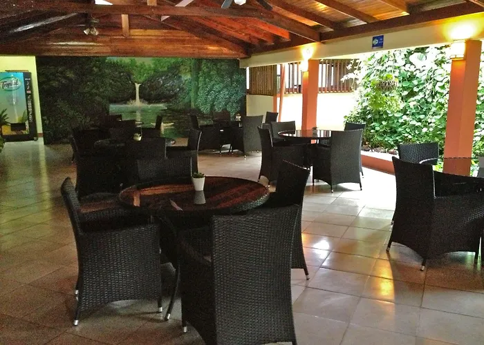 Espuelas, Bar & Restaurant Hotel