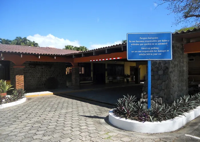 Espuelas, Bar & Restaurant 3*